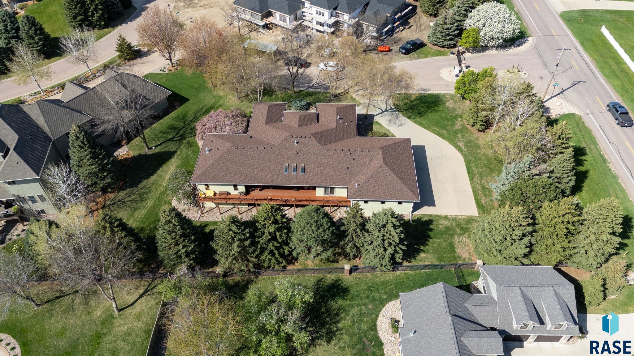 Sioux Falls, South Dakota 57108, United States, 6 Bedrooms Bedrooms, ,4 BathroomsBathrooms,Residential,Active,130780