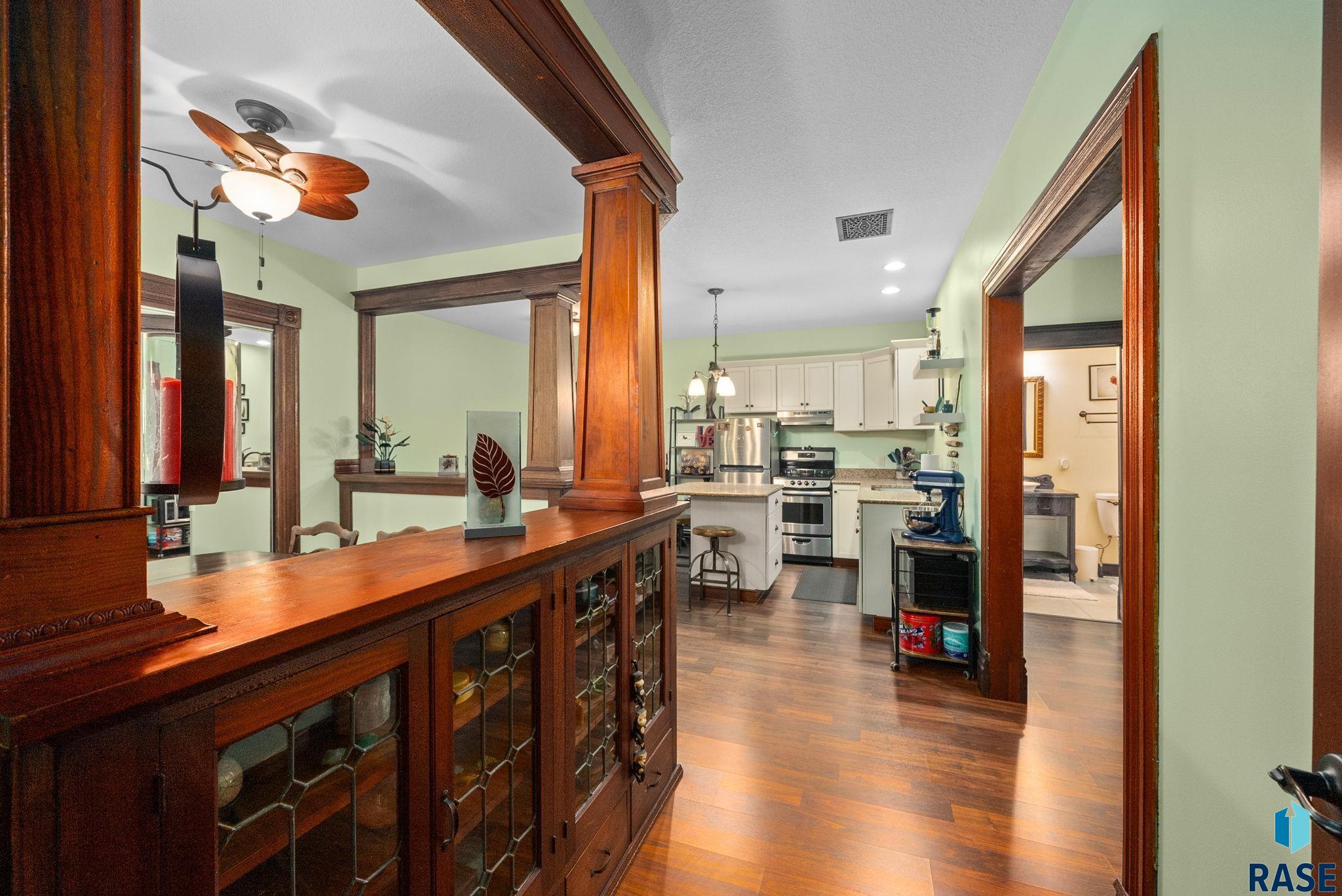 Sioux Falls, South Dakota 57108, United States, 6 Bedrooms Bedrooms, ,4 BathroomsBathrooms,Residential,Active,130780