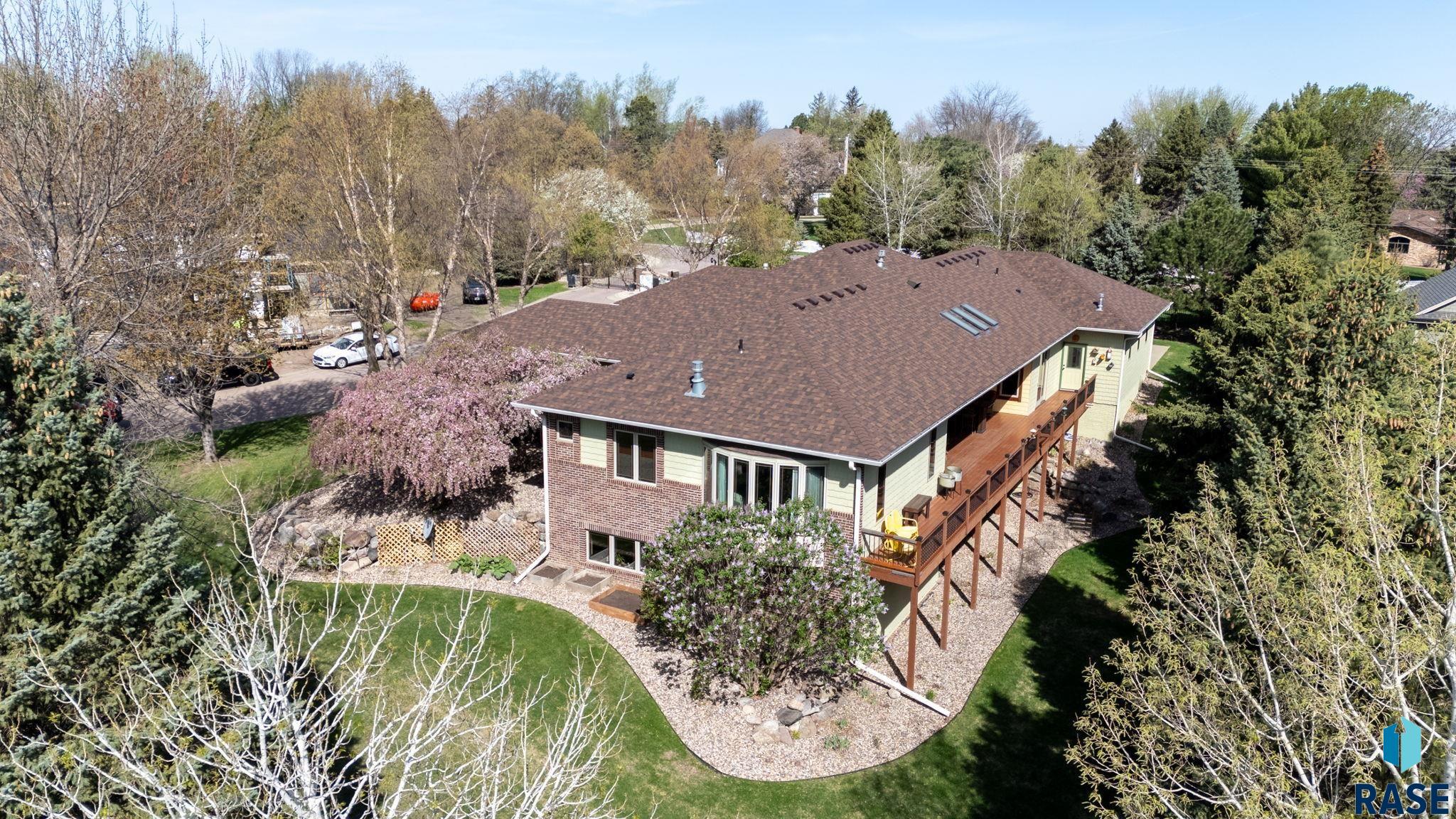 Sioux Falls, South Dakota 57108, United States, 6 Bedrooms Bedrooms, ,4 BathroomsBathrooms,Residential,Active,130780