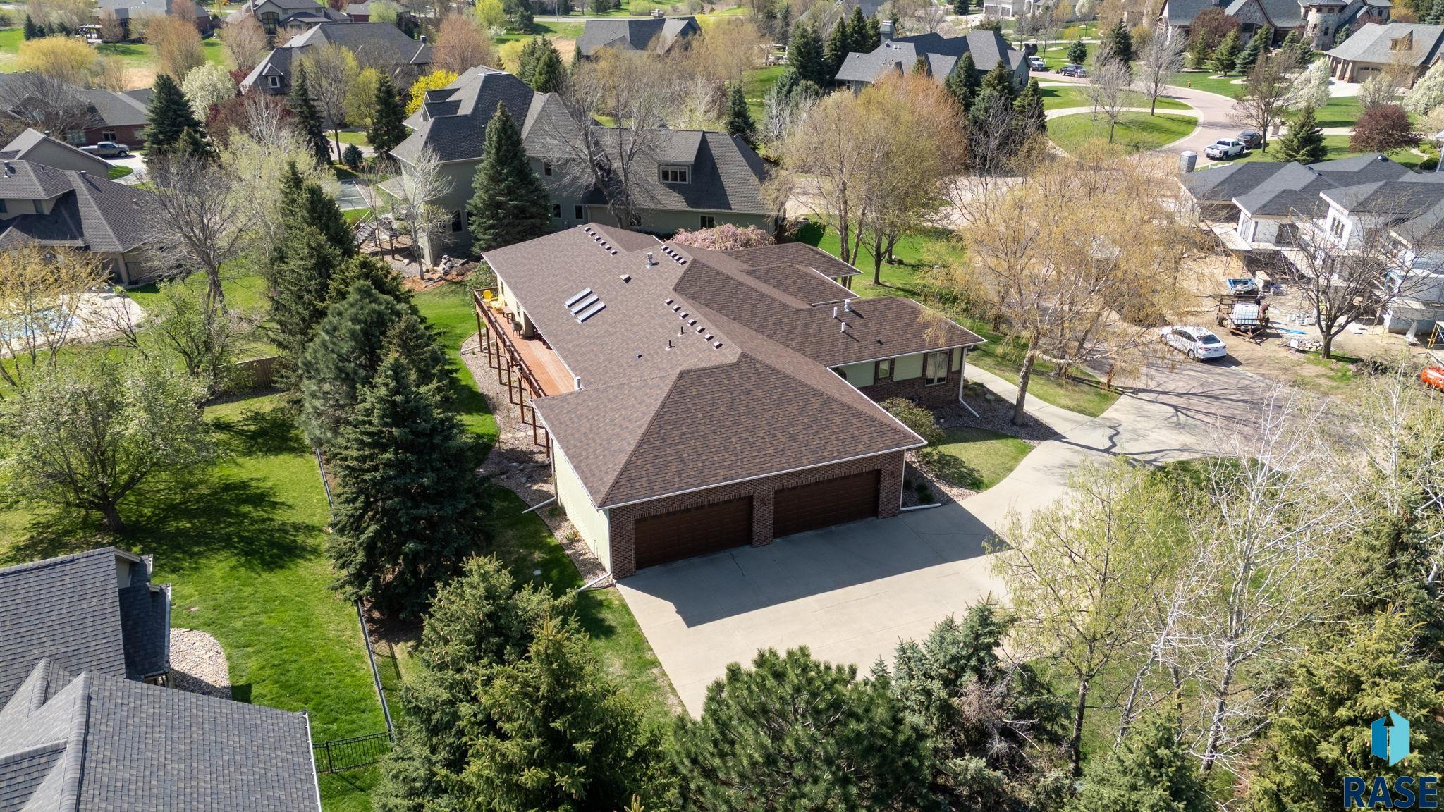 Sioux Falls, South Dakota 57108, United States, 6 Bedrooms Bedrooms, ,4 BathroomsBathrooms,Residential,Active,130780