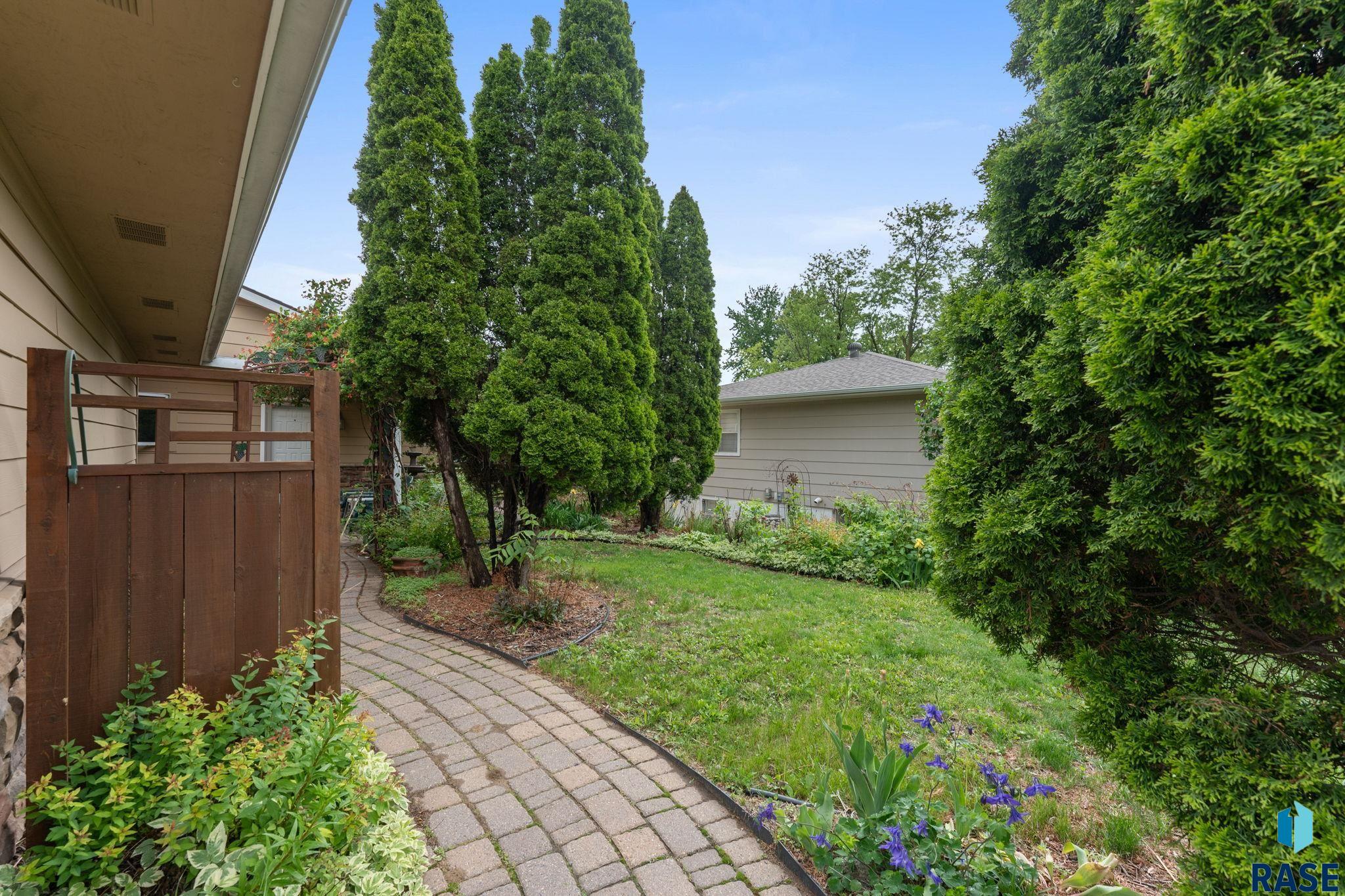 2704 S Western Ave Avenue, Sioux Falls, New Jersey image 3