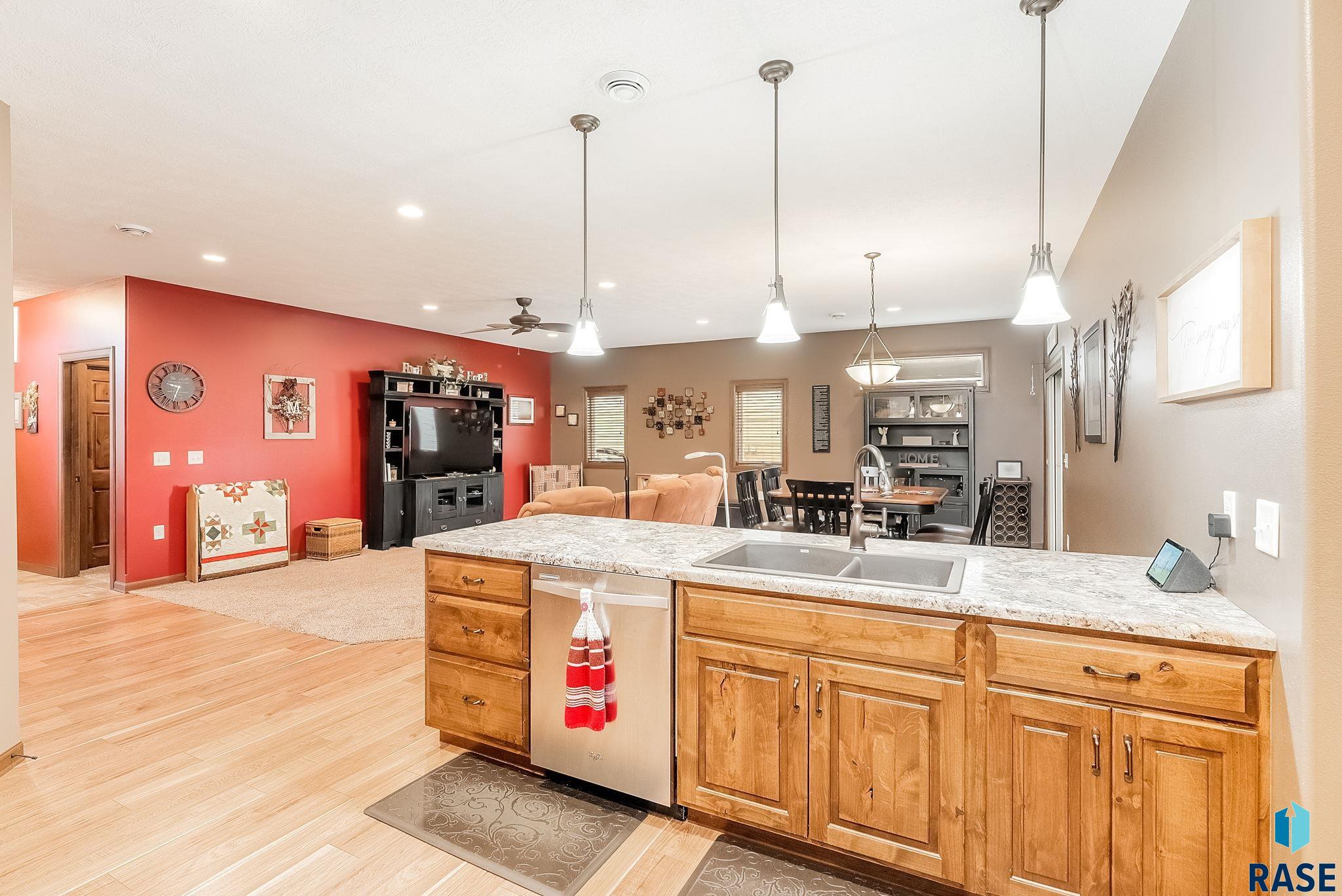 728 E El Dorado Dr Drive, Sioux Falls, New Jersey image 4