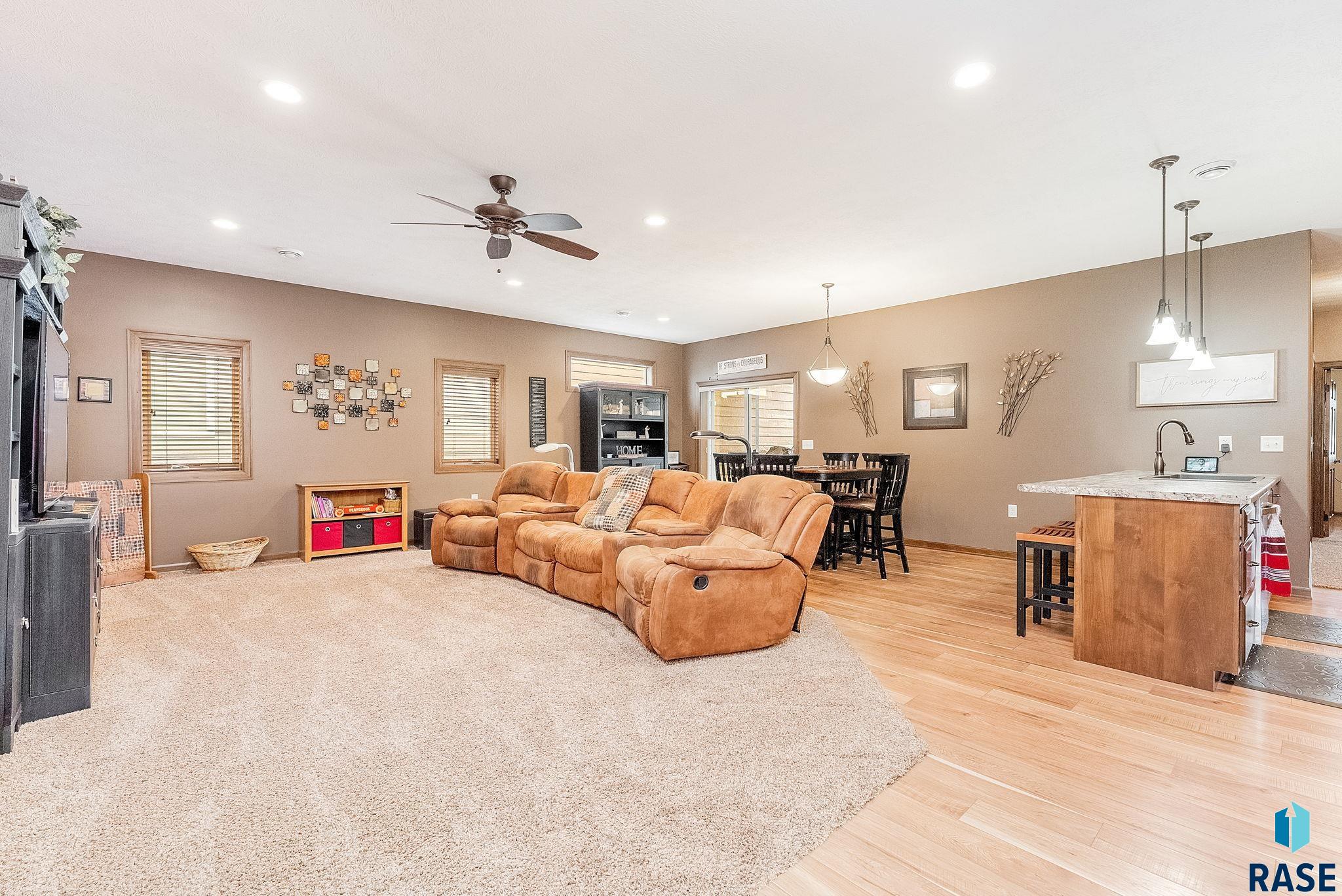 728 E El Dorado Dr Drive, Sioux Falls, New Jersey image 3