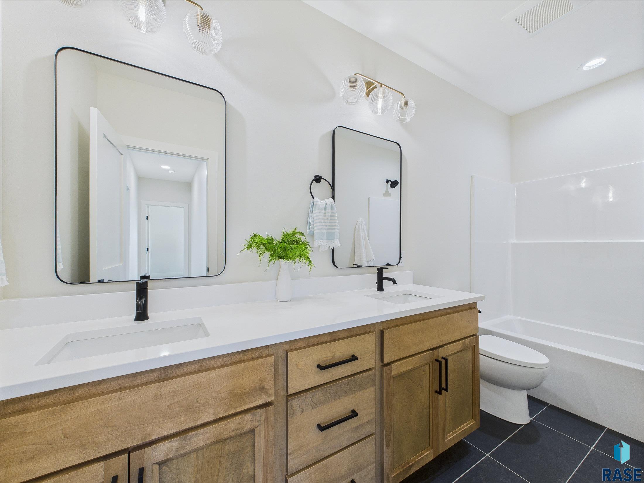 6609 E Hawker Cir Circle, Sioux Falls, South Dakota image 44