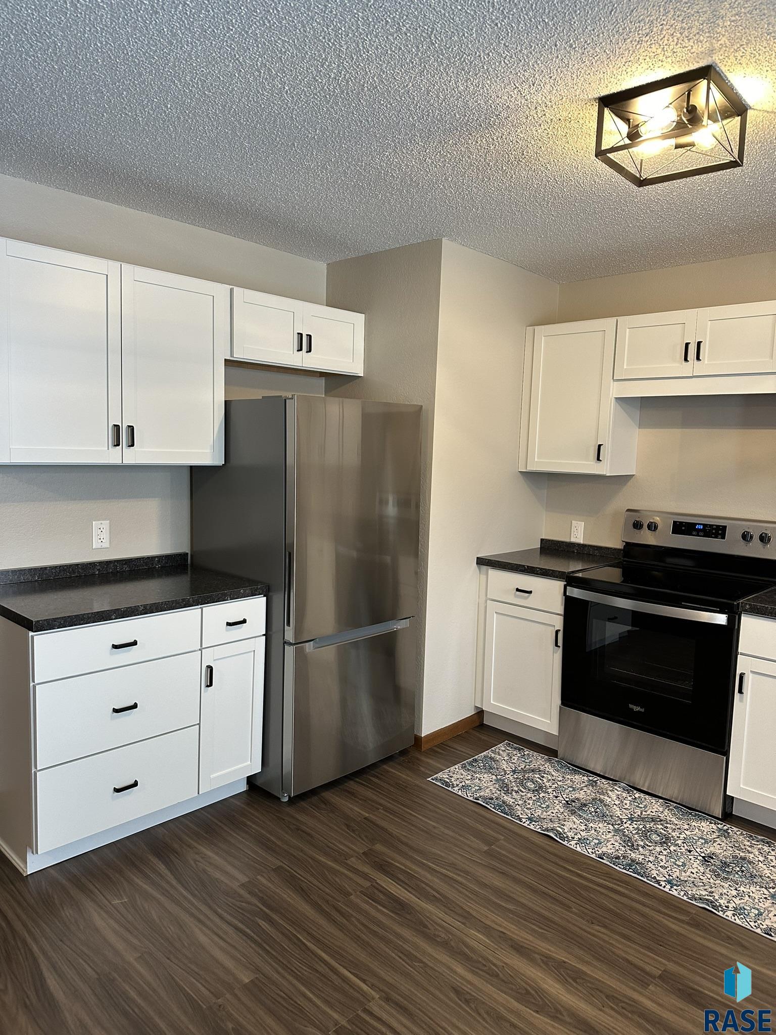 701 W Ring Ave Avenue, Canby, Minnesota image 3