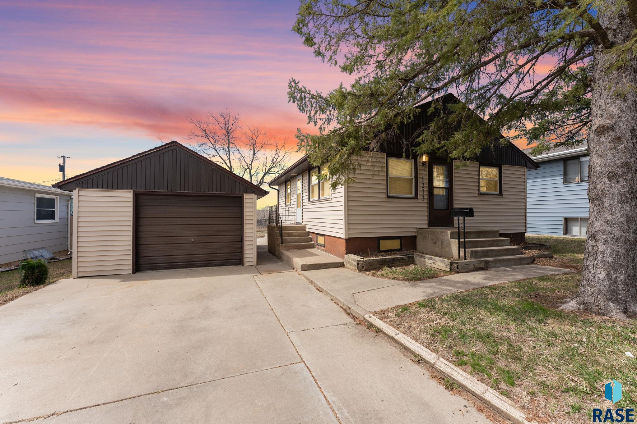1213 S Cleveland Ave Avenue, Sioux Falls, South Dakota image 1