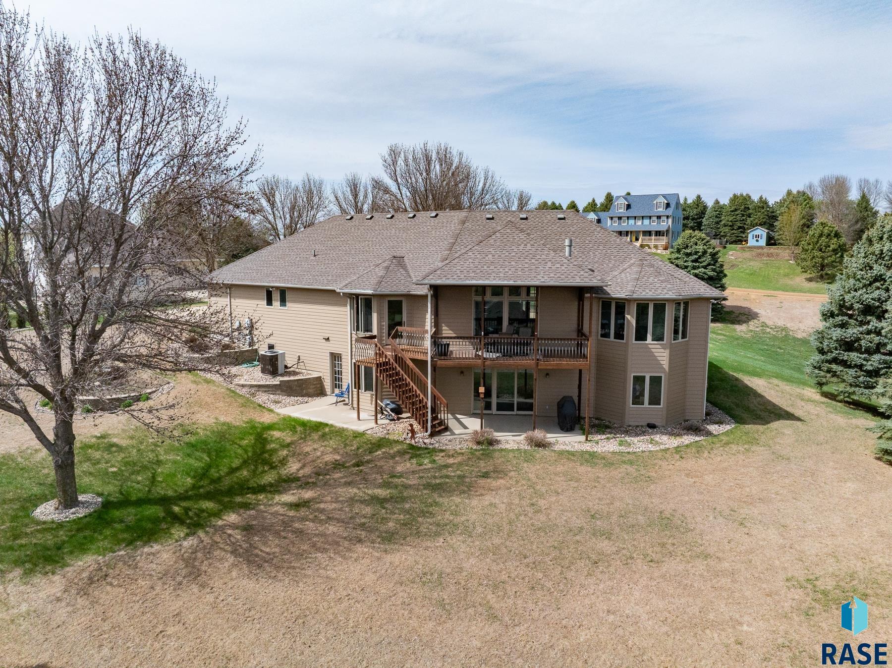 8415 E Sunset Cir