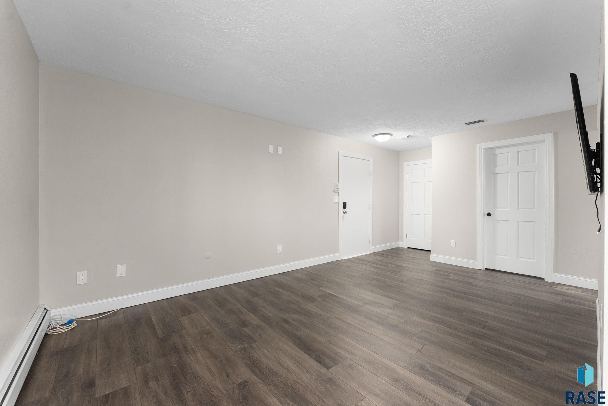 3552 S Gateway Blvd 104