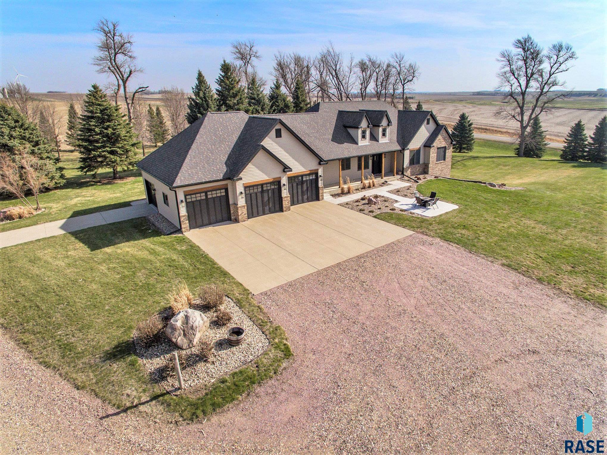 969 60th Ave
