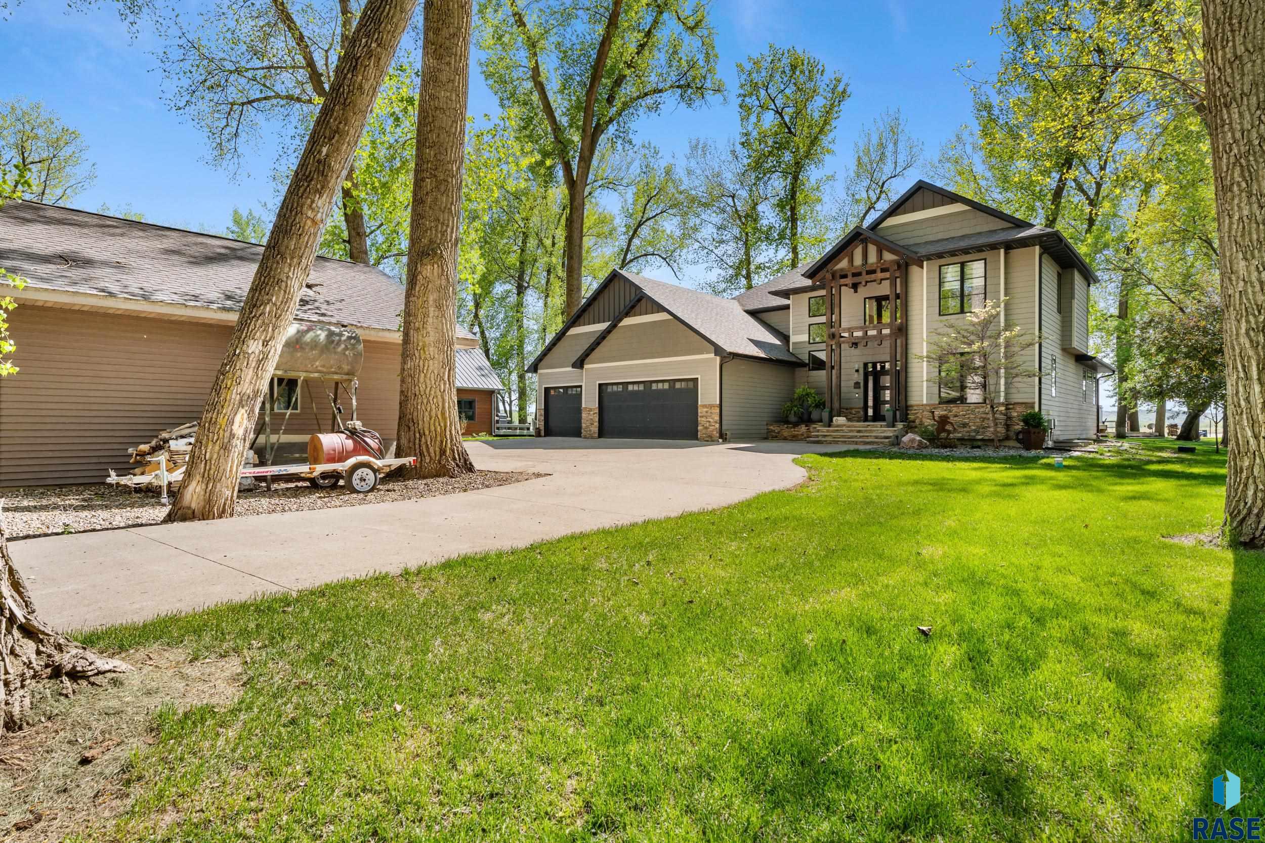 32197 Ponderson Dr