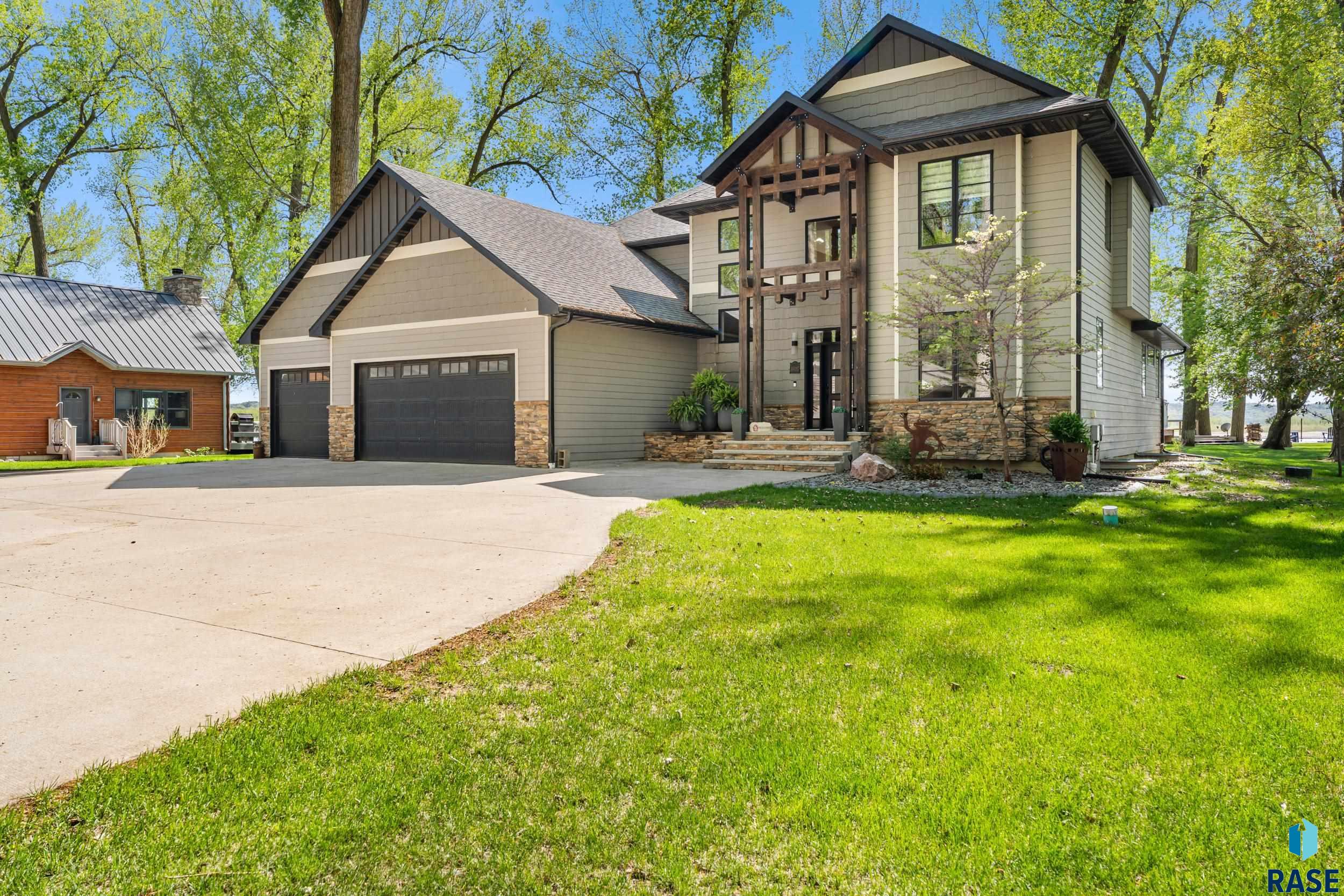 32197 Ponderson Dr