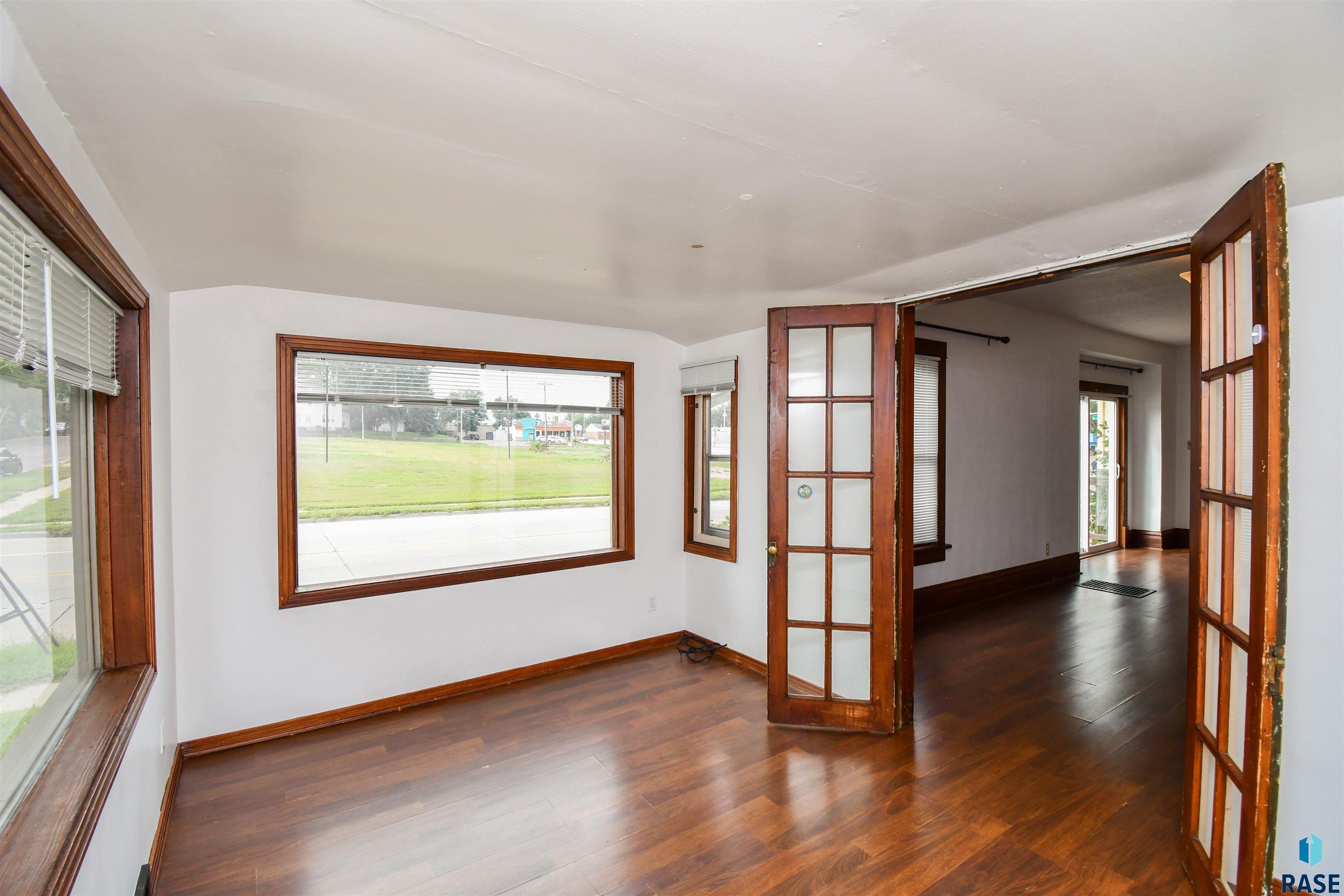 Sioux Falls, South Dakota 57104, United States, 3 Bedrooms Bedrooms, ,2 BathroomsBathrooms,Residential,Active,201350