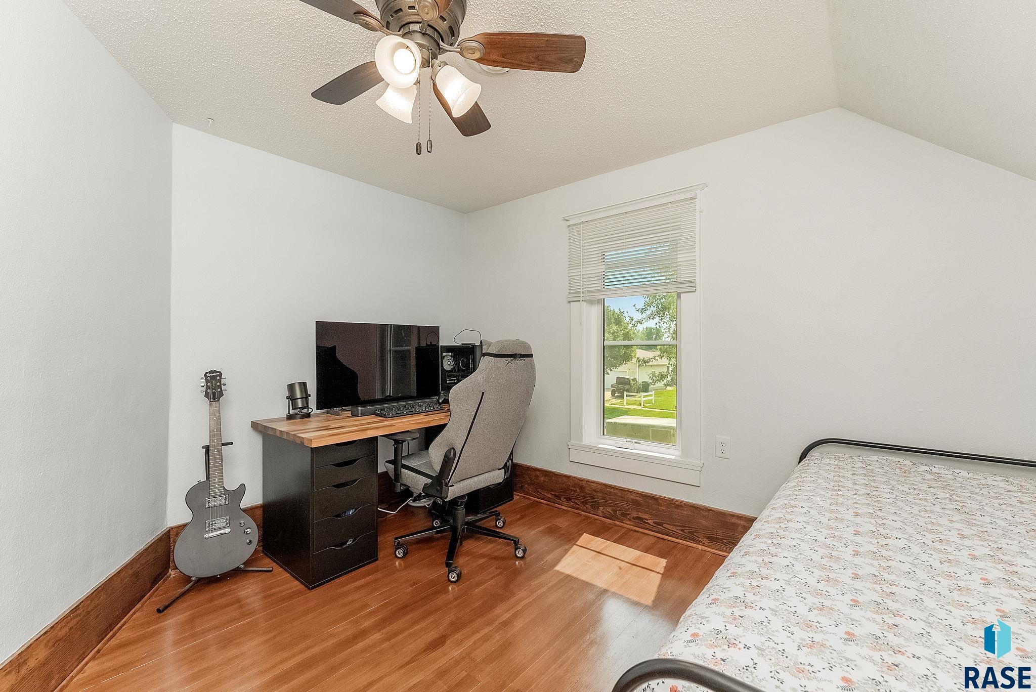 Centerville, South Dakota 57014, United States, 3 Bedrooms Bedrooms, ,2 BathroomsBathrooms,Residential,Active,242892