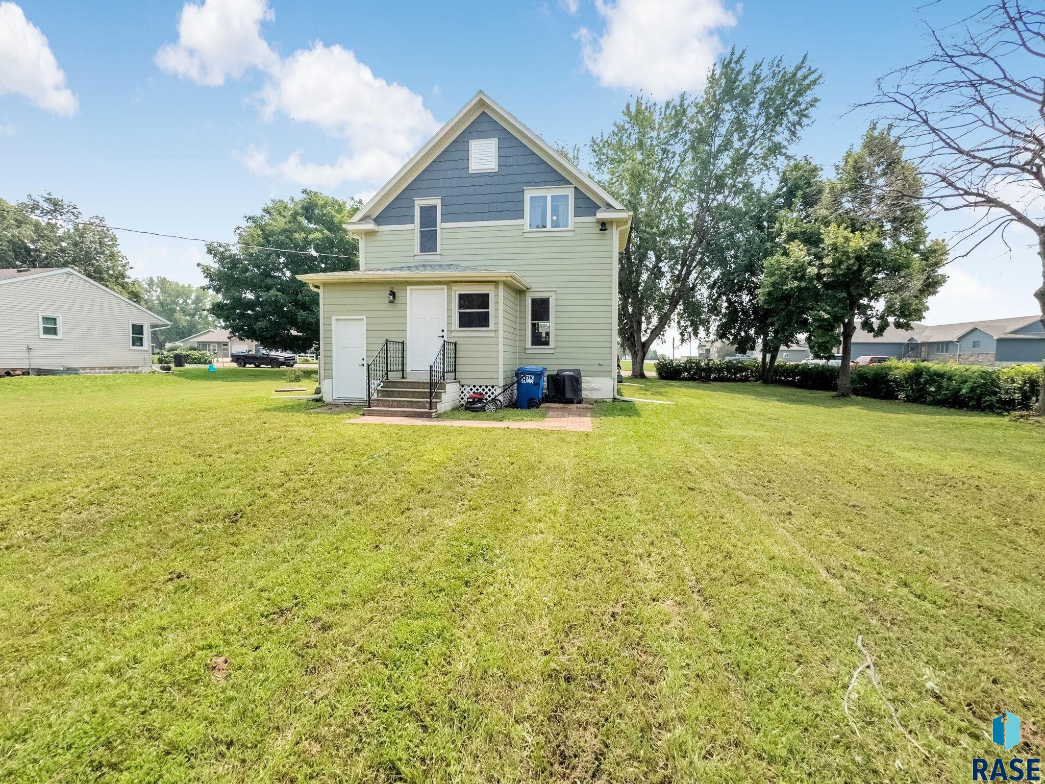 Centerville, South Dakota 57014, United States, 3 Bedrooms Bedrooms, ,2 BathroomsBathrooms,Residential,Active,242892