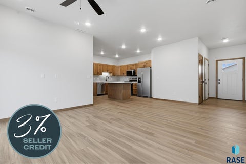 Townhouse For Sale - 2804 S Broek Drive<br/> Sioux Falls, SD 57106