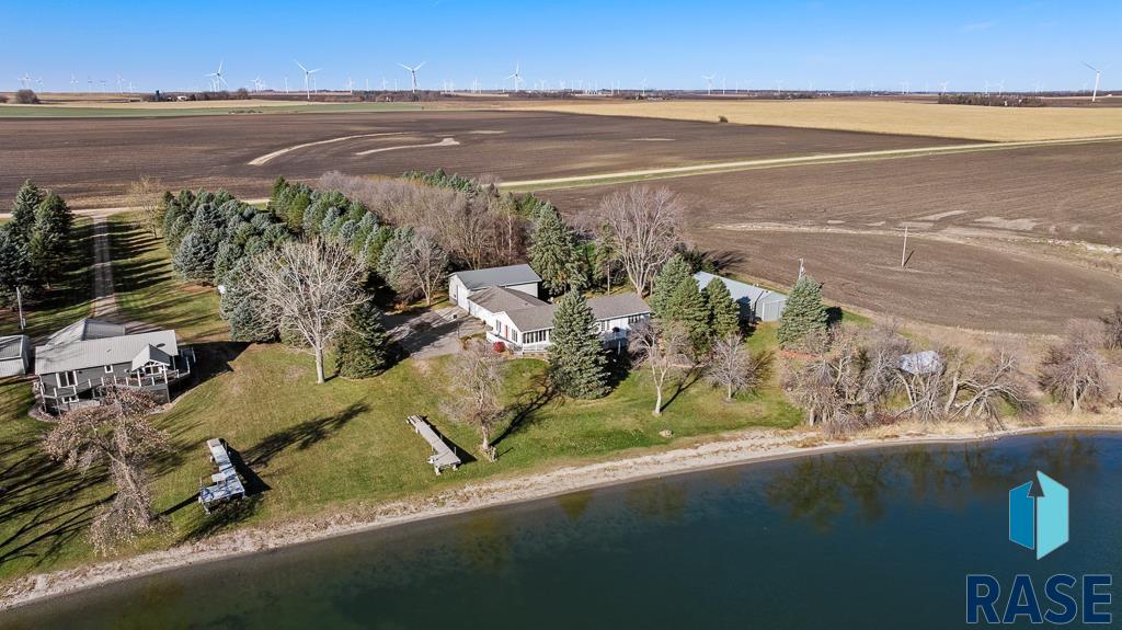 2424 County Road 101 Rd