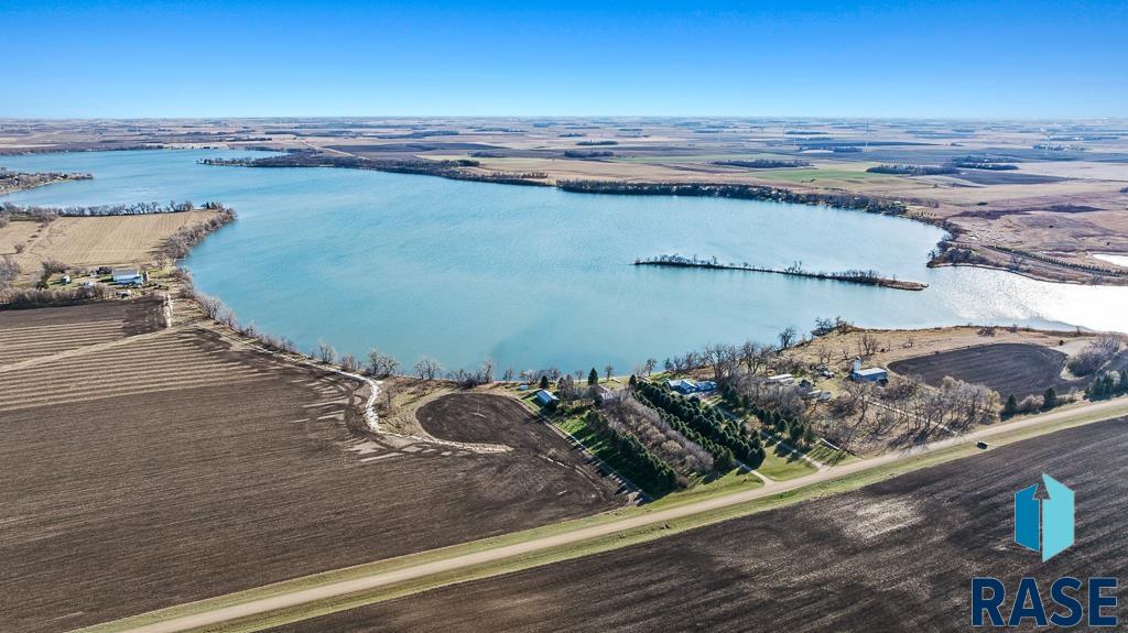 2424 County Road 101 Rd