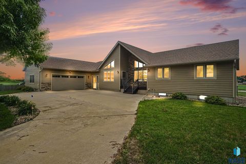 Homes For Sale - 25807 Church Avenue<br/> Minnehaha County, Renner, SD 57055