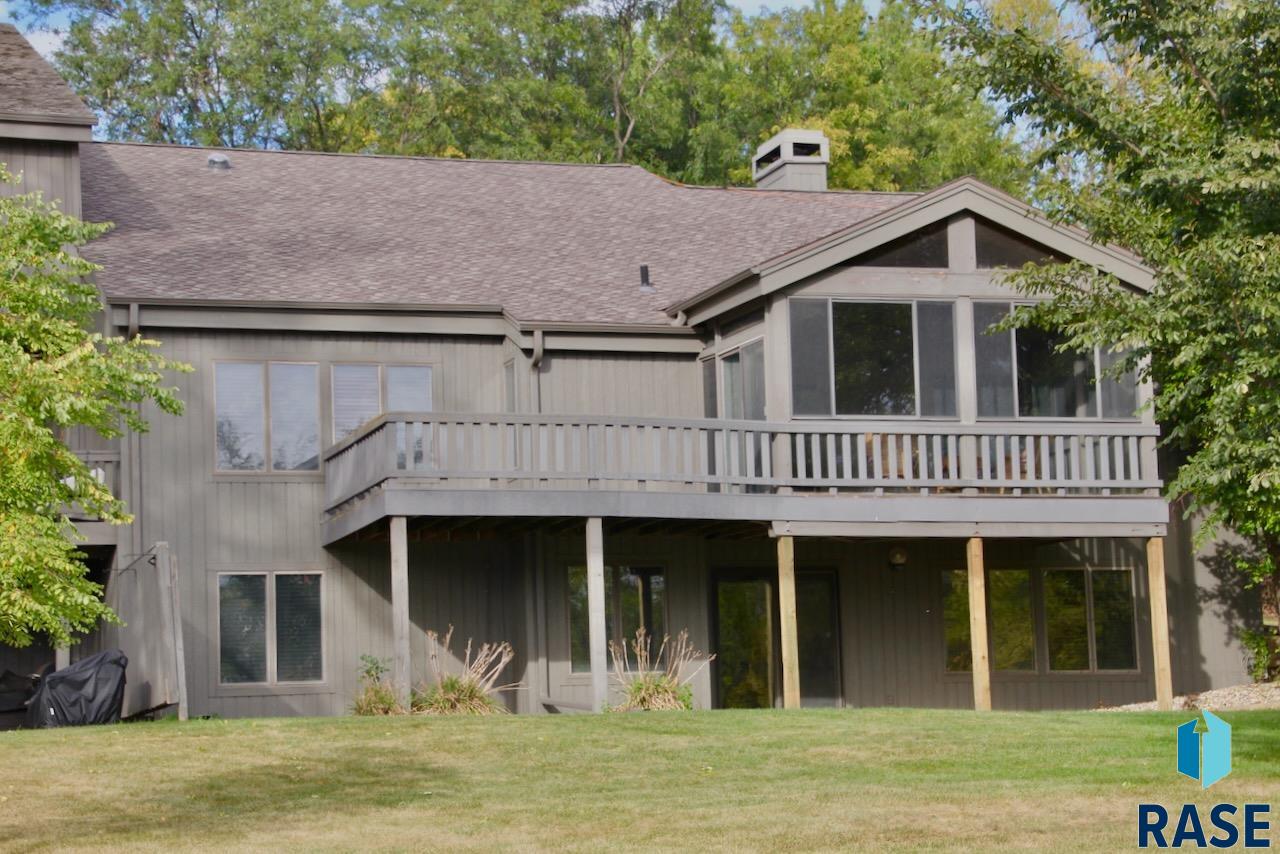 3201 W Rivers Edge Way