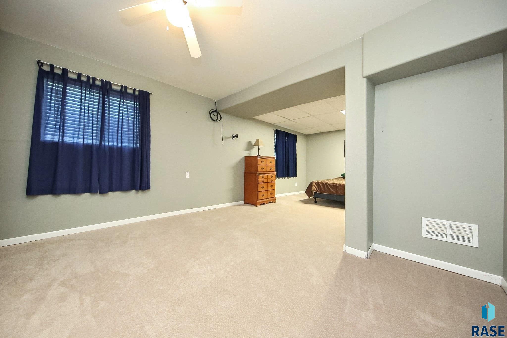 Colman, South Dakota 57017, United States, 4 Bedrooms Bedrooms, ,3 BathroomsBathrooms,Residential,Active,201749