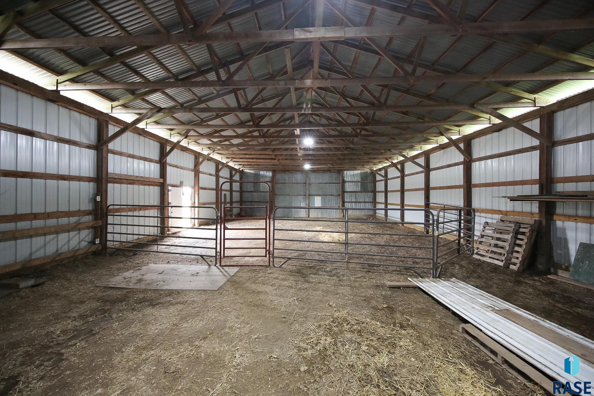 Colman, South Dakota 57017, United States, 4 Bedrooms Bedrooms, ,3 BathroomsBathrooms,Residential,Active,201749