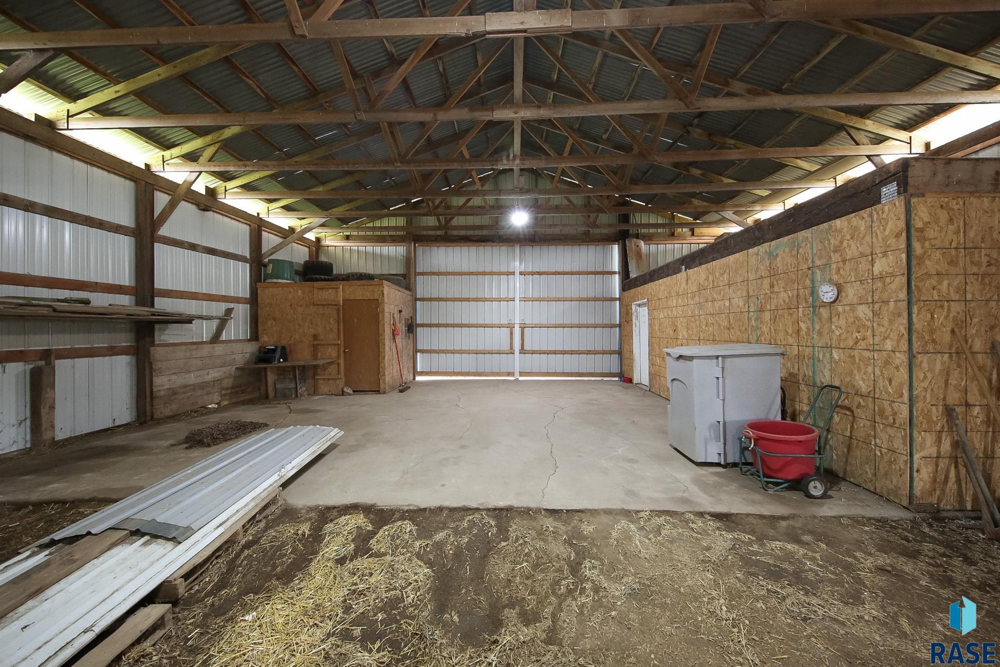 Colman, South Dakota 57017, United States, 4 Bedrooms Bedrooms, ,3 BathroomsBathrooms,Residential,Active,201749