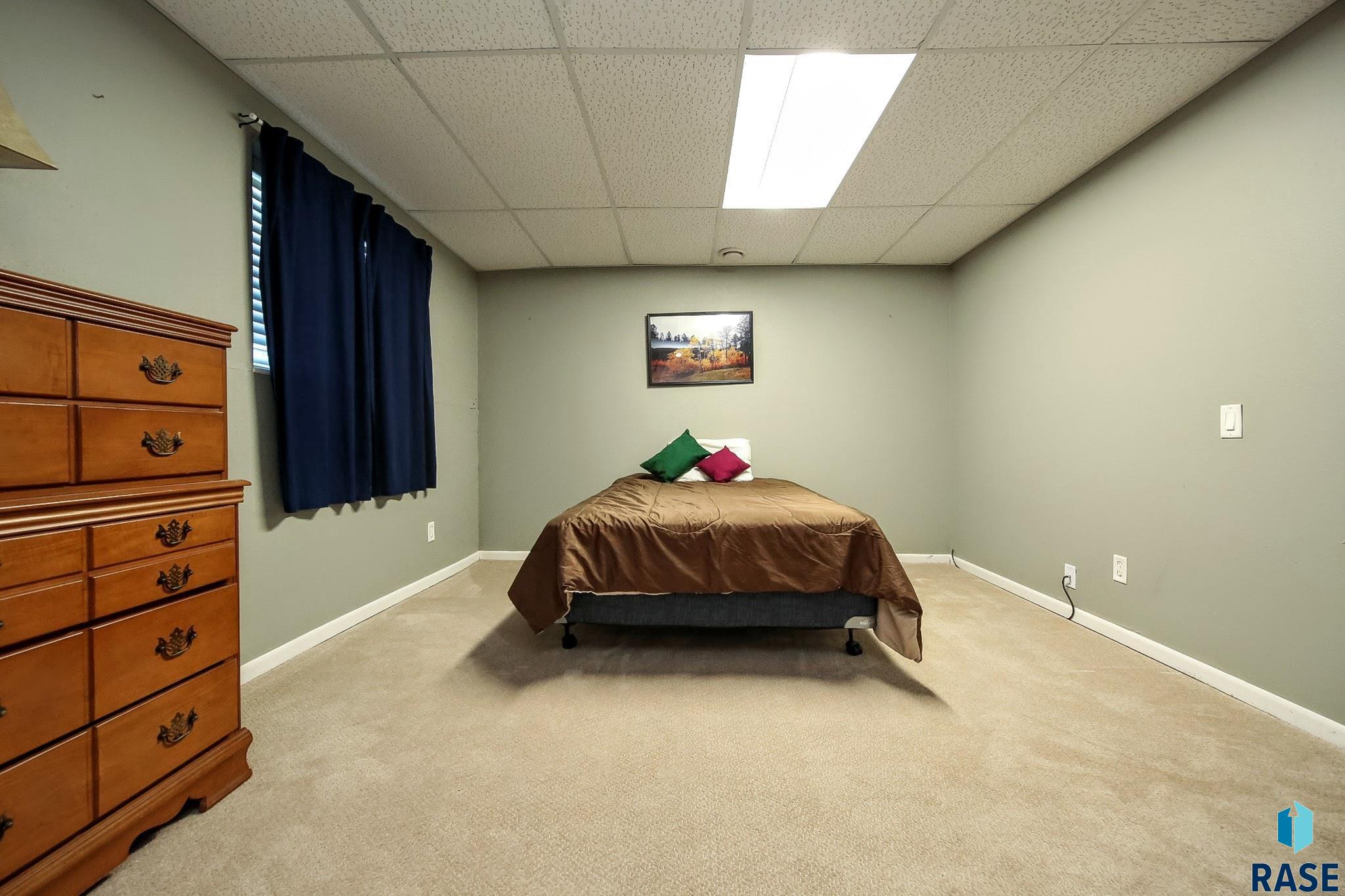 Colman, South Dakota 57017, United States, 4 Bedrooms Bedrooms, ,3 BathroomsBathrooms,Residential,Active,201749