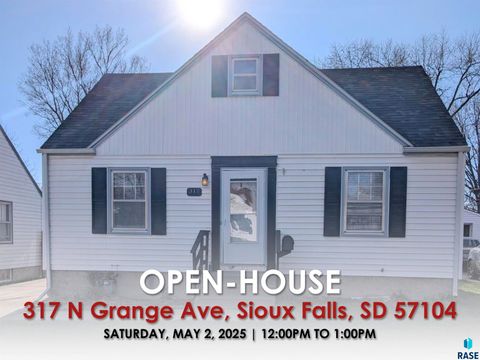 Photo of 317 N Grange Ave, Sioux Falls, SD 57104 (MLS # 22602649)