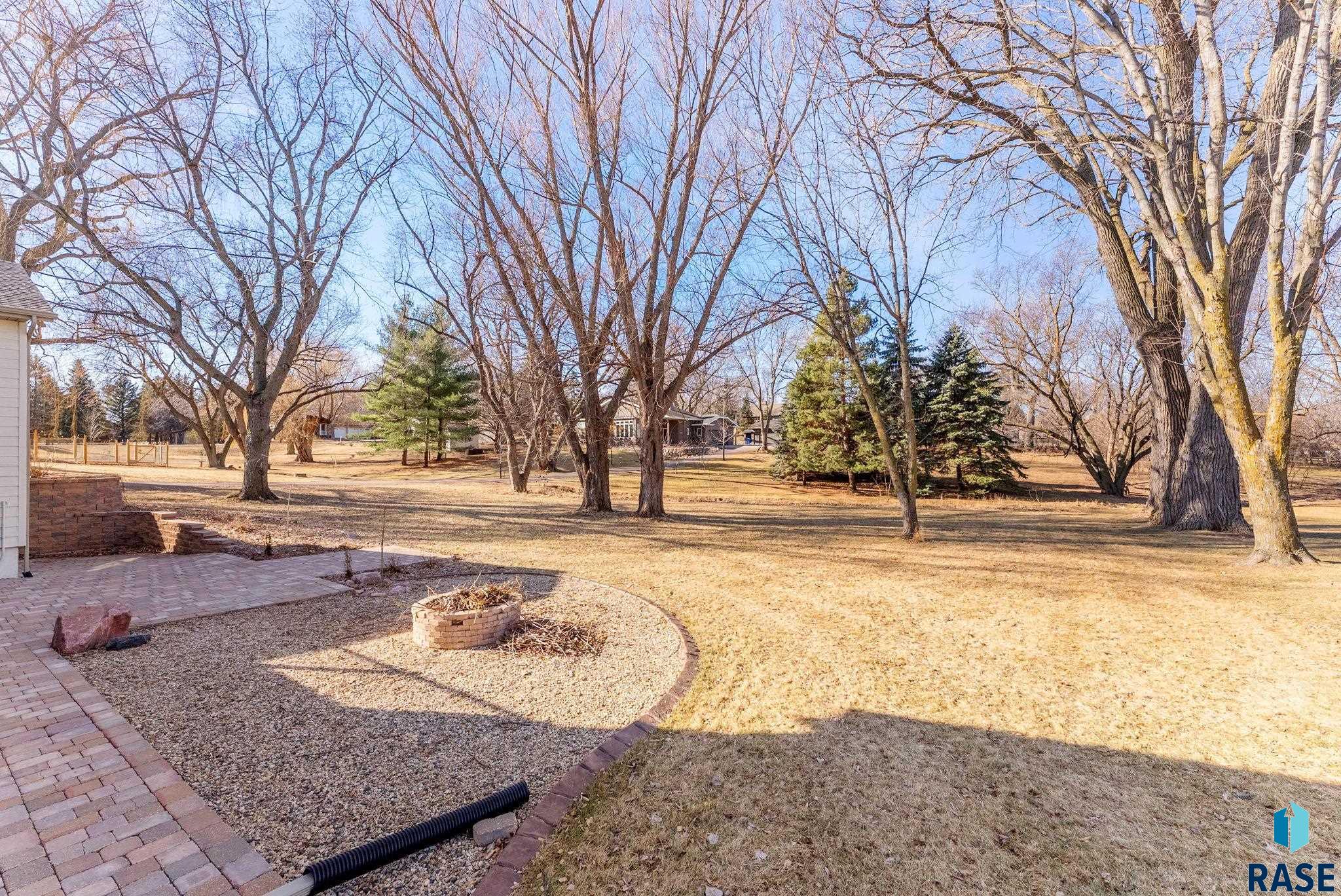 2841 E Old Orchard Trl