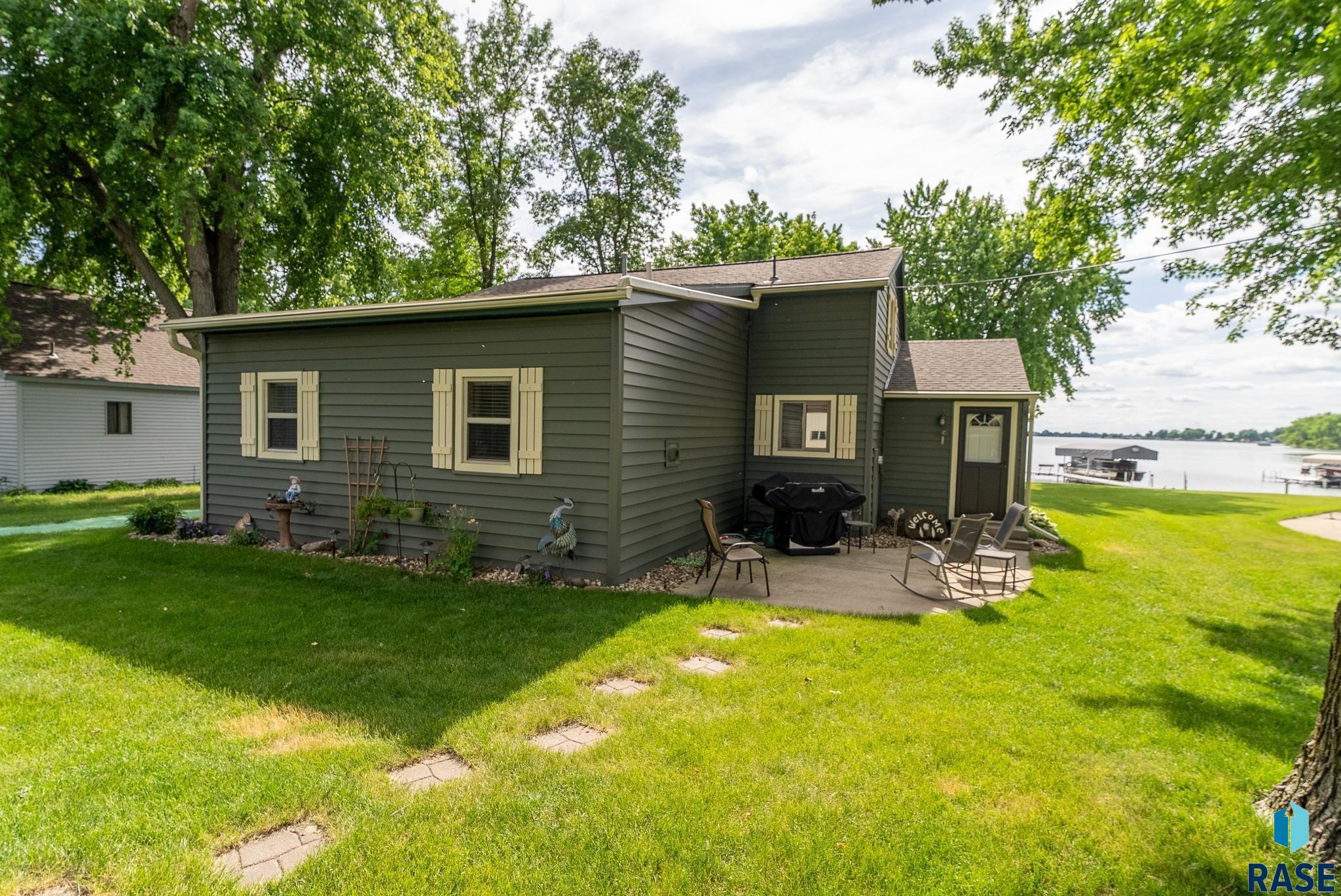 6585 Wentworth Park Dr