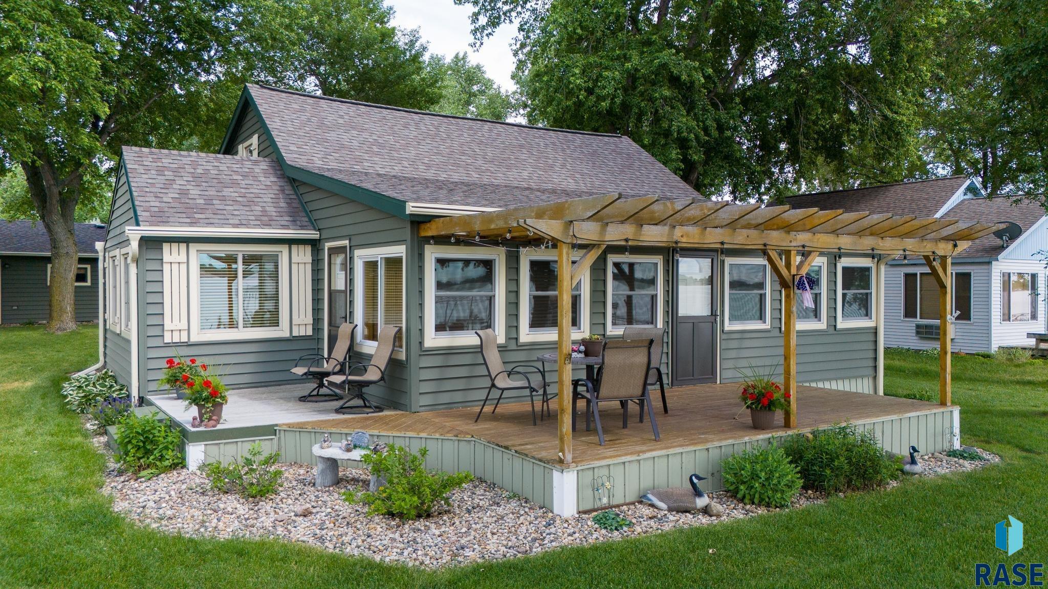 6585 Wentworth Park Dr
