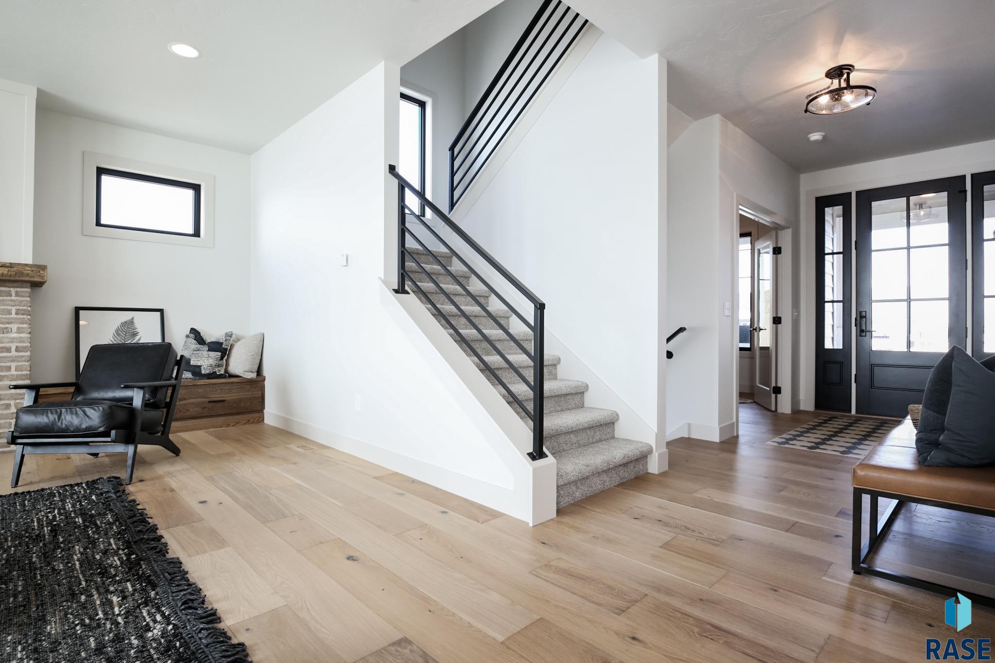 5605 E Canter Ridge Cir