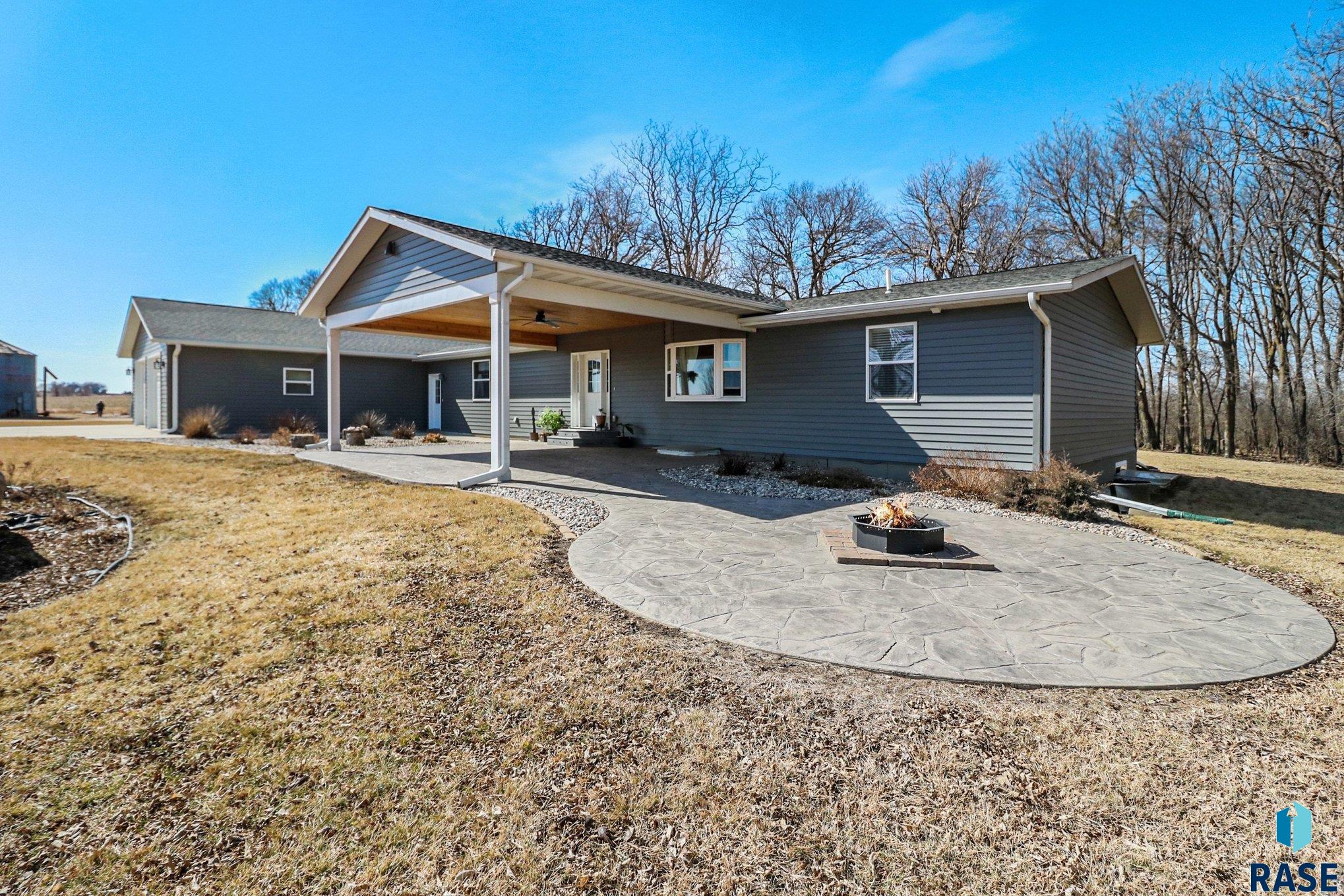 46845 238 St