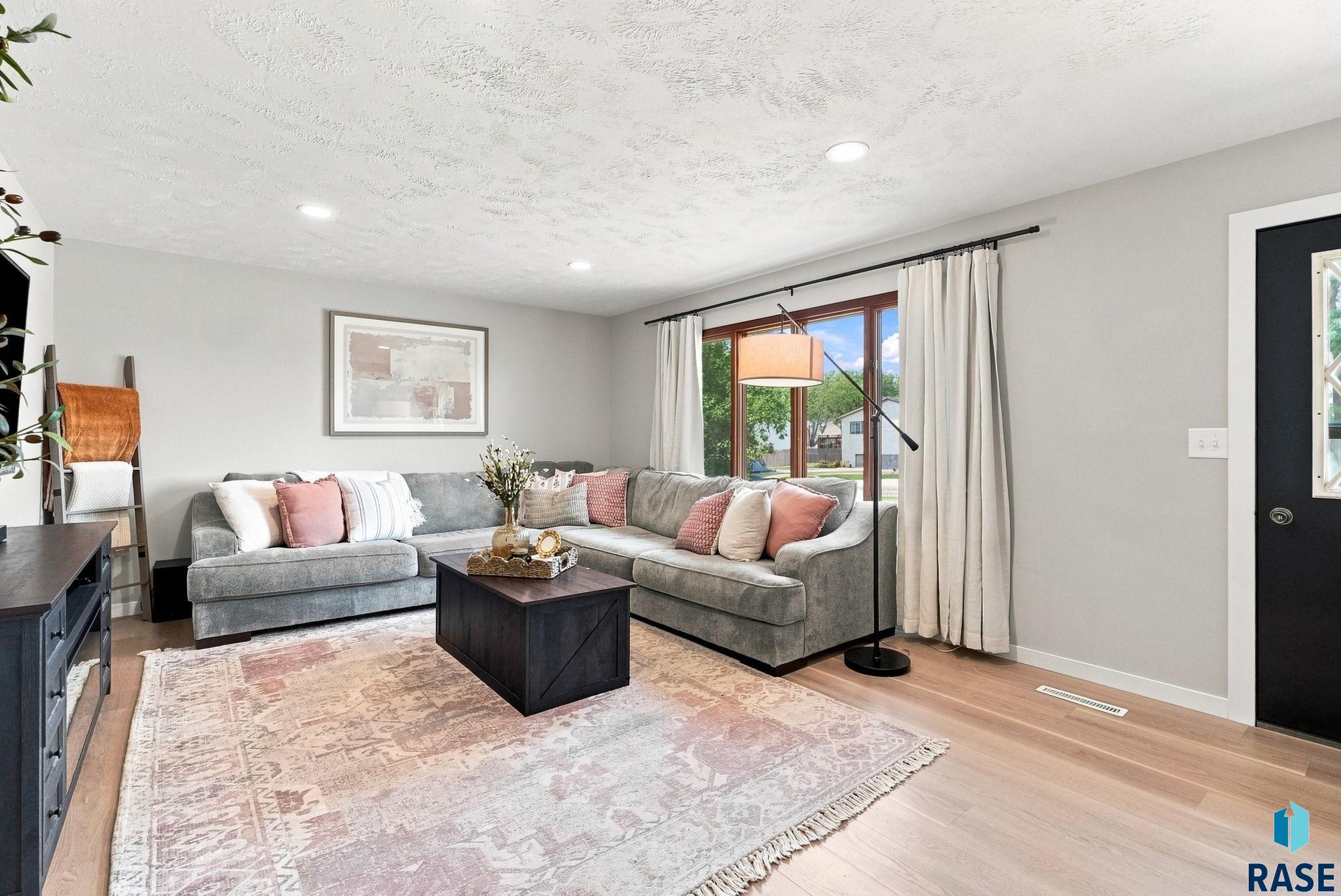 31 Park Ln
