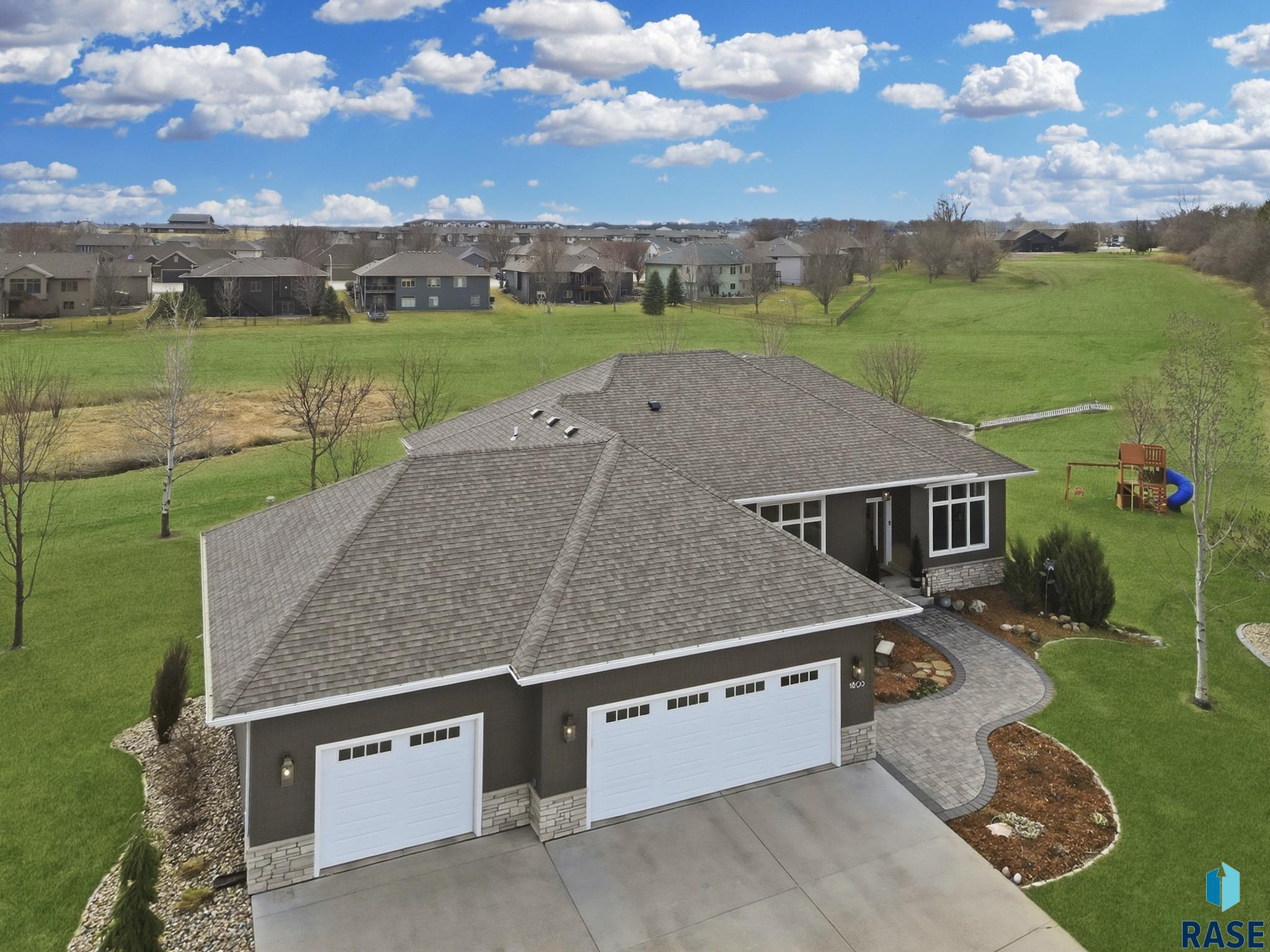 1805 S Copper Crest Cir