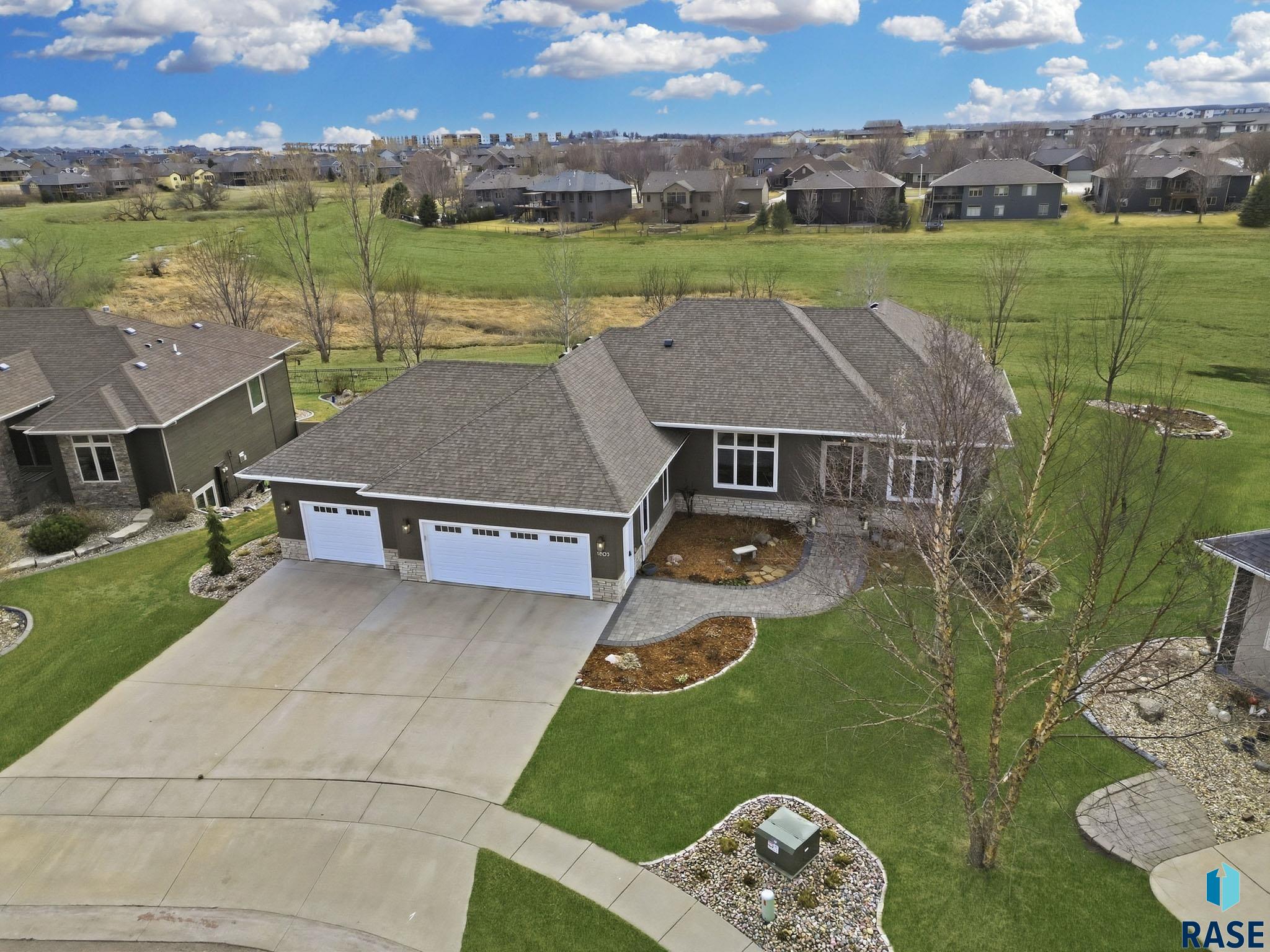 1805 S Copper Crest Cir
