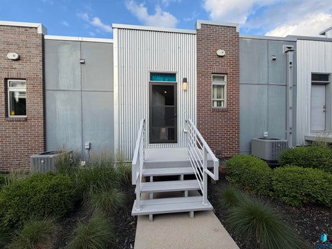 Condo For Sale - 226 E Residence Place<br/> Minnehaha County, Sioux Falls, SD 57104