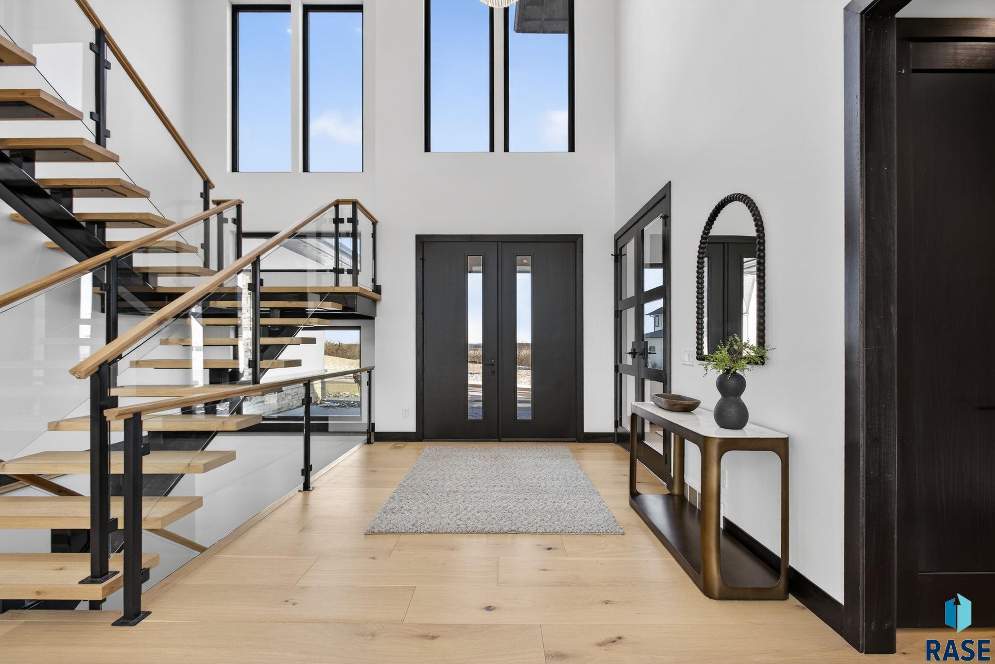 1601 Scarlet Oak Trl