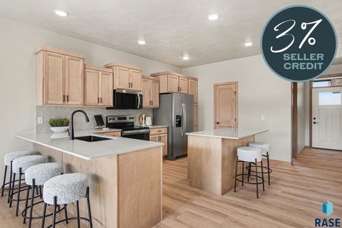 Townhouse For Sale - 9303 W 43rd Street<br/> Sioux Falls, SD 57106