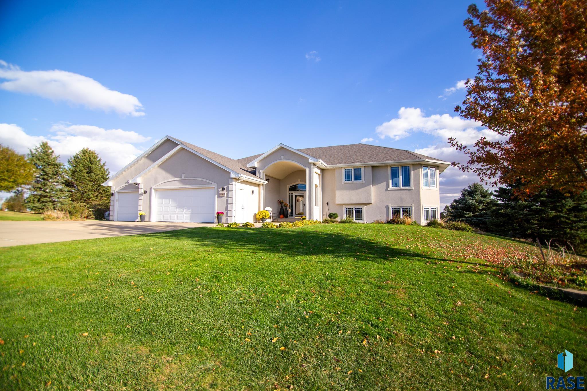 47869 Chateau Ct