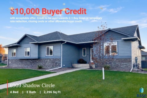 Photo of 6909 S Shadow Cir, Sioux Falls, SD 57108 (MLS # 22607996)