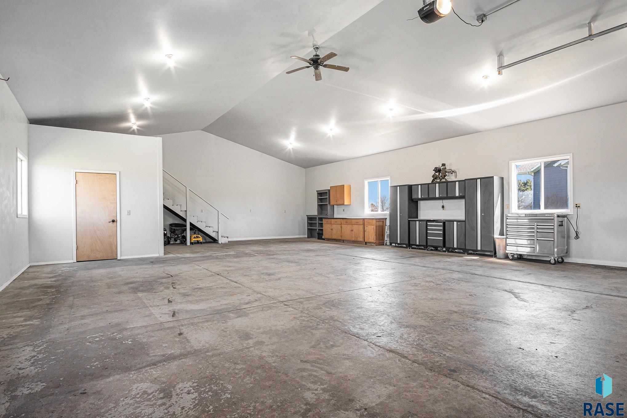 6601 Lenola HTS