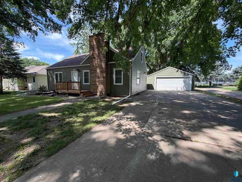 Homes For Sale - 705 Park Boulevard<br/> Hurley, SD 57036