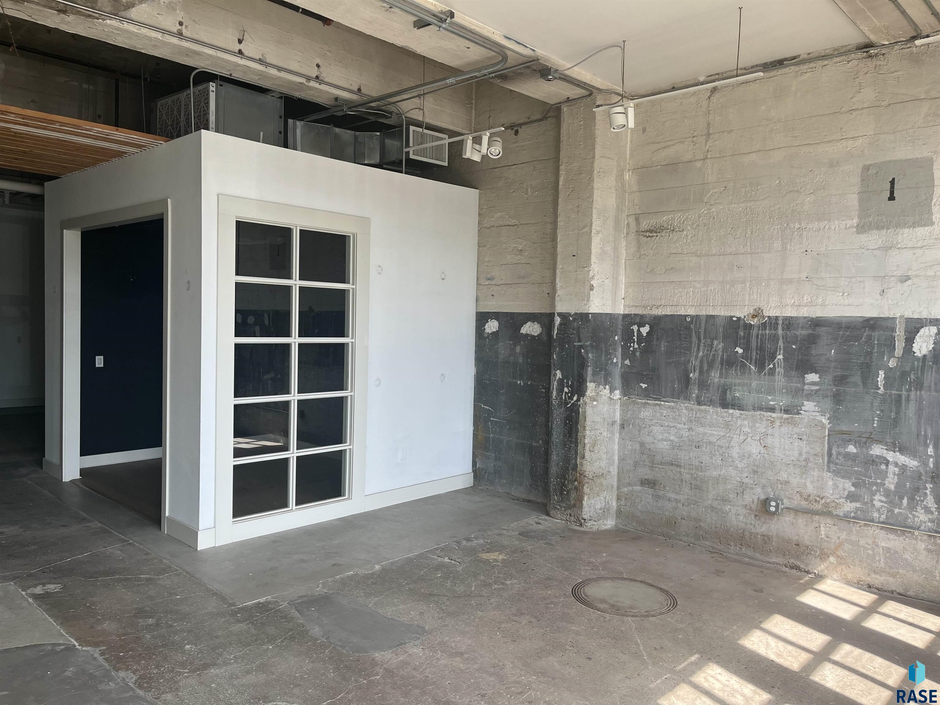 Sioux Falls, South Dakota 57104, United States, ,Commercial,Active,175345