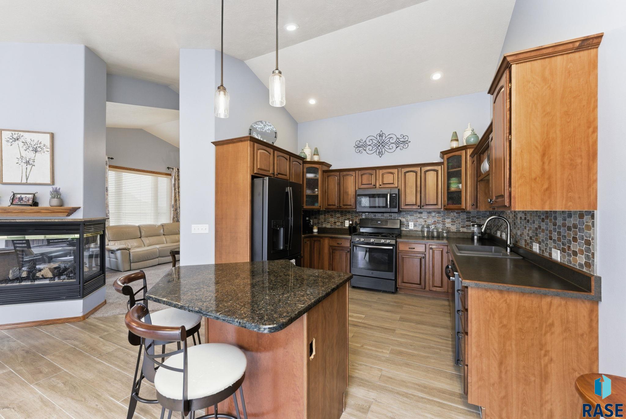 6520 S Heatherridge Trl