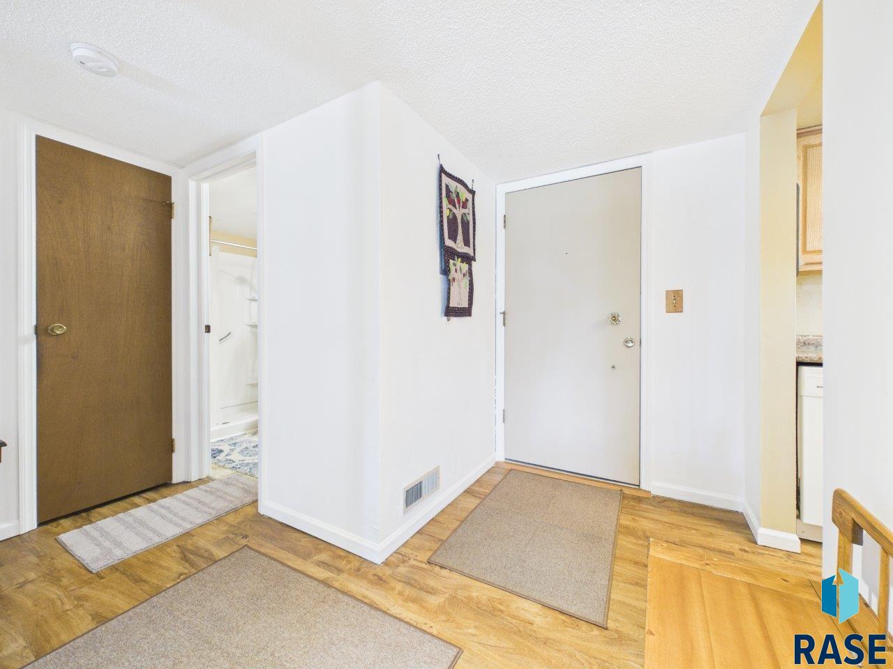 2505 S Kiwanis Ave 145