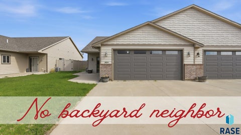 Townhouse For Sale - 3804 E Brewster Street<br/> Lincoln County, Sioux Falls, SD 57108