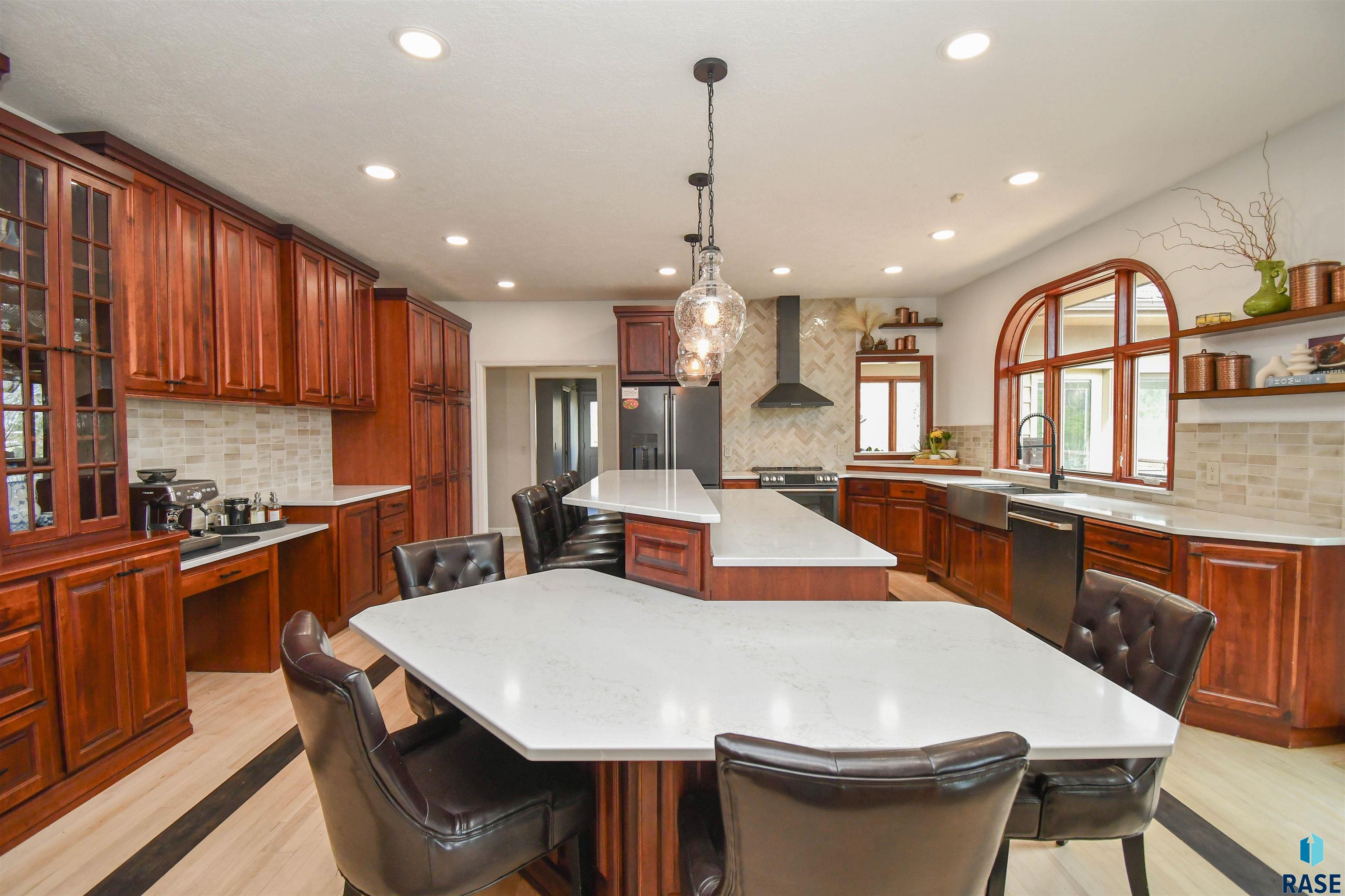 4800 S Caraway Cir