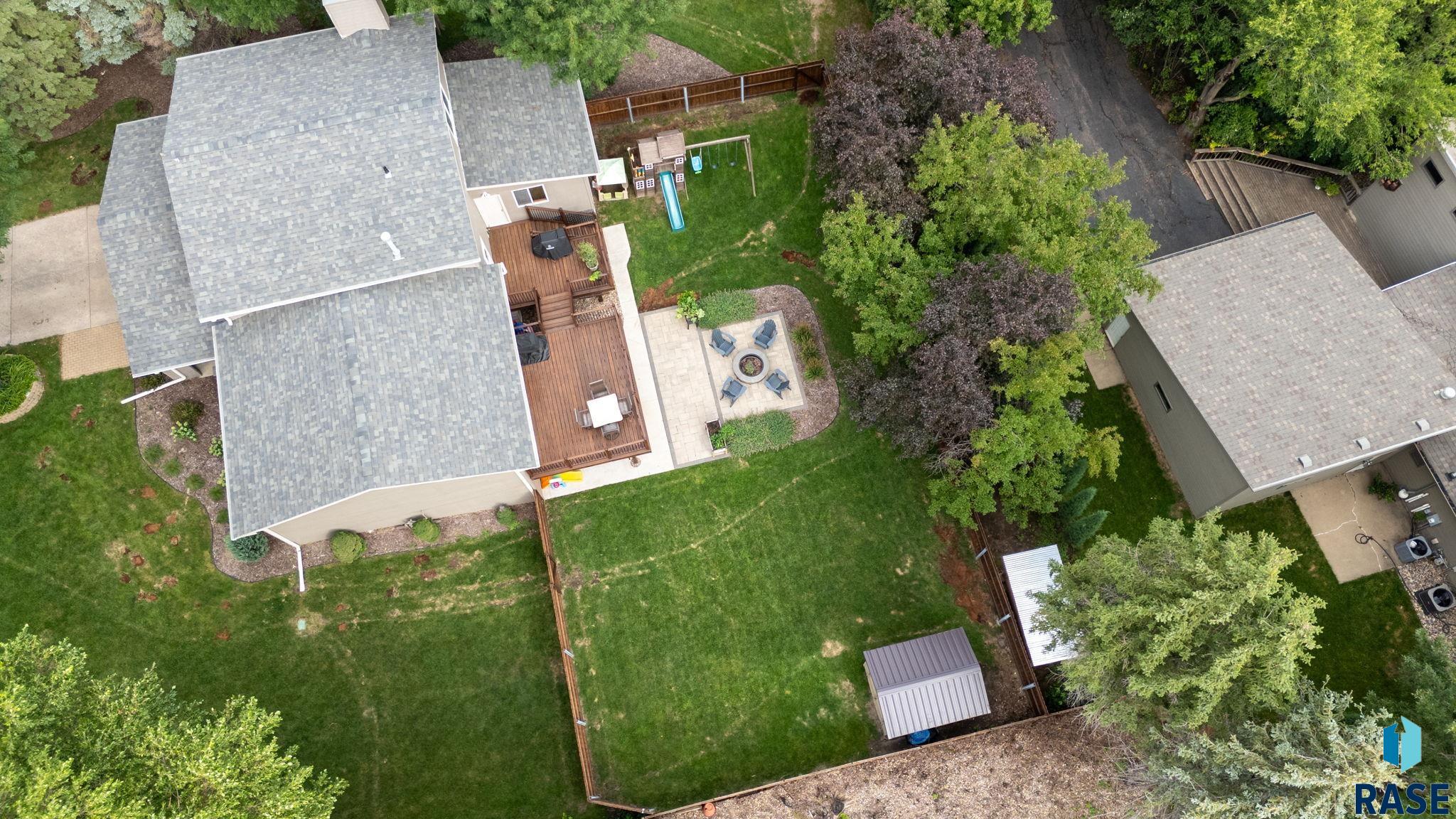 Sioux Falls, South Dakota 57105, United States, 4 Bedrooms Bedrooms, ,3 BathroomsBathrooms,Residential,Active,186542