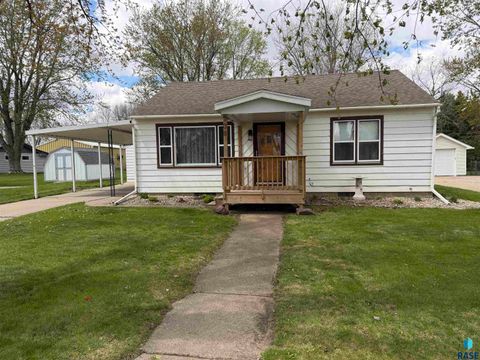 Homes For Sale - 708 S Donaldson Street<br/> Luverne, MN 56156